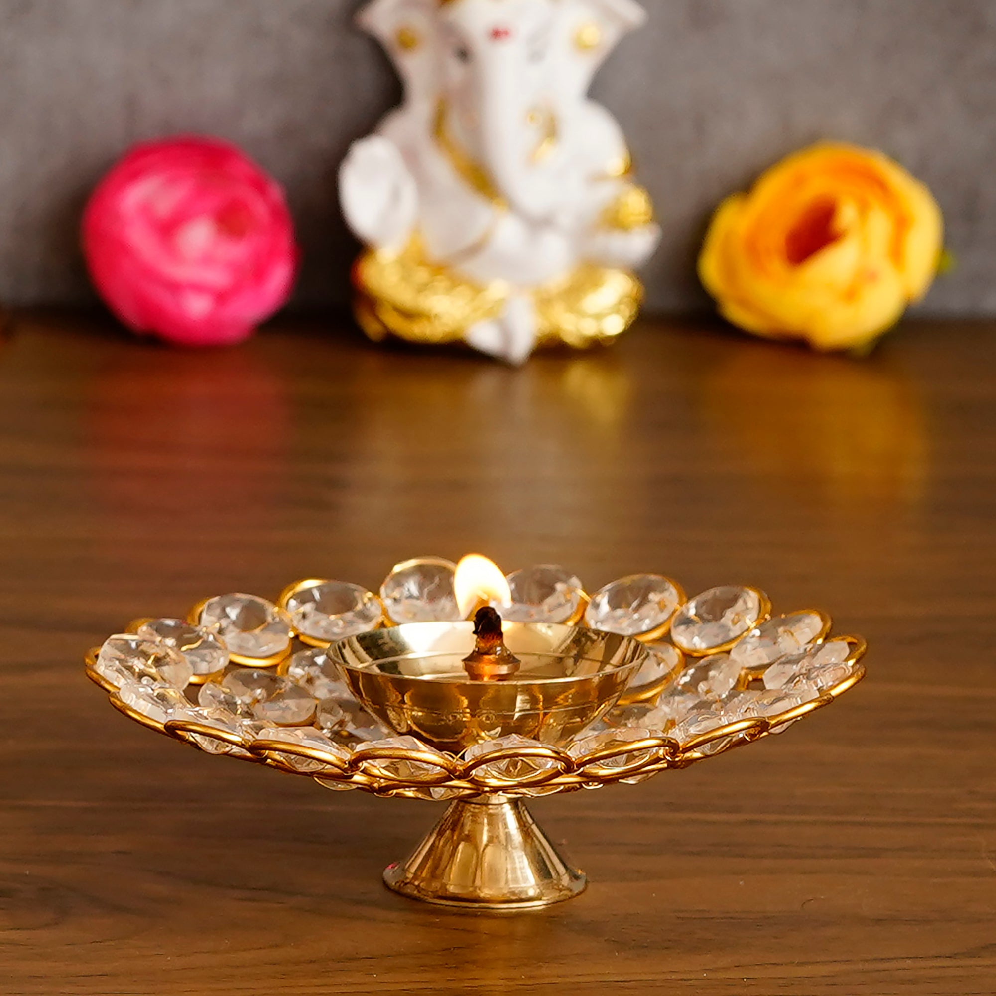 eCraftIndia Bowl Shape Crystal Tea Light Holder - Small